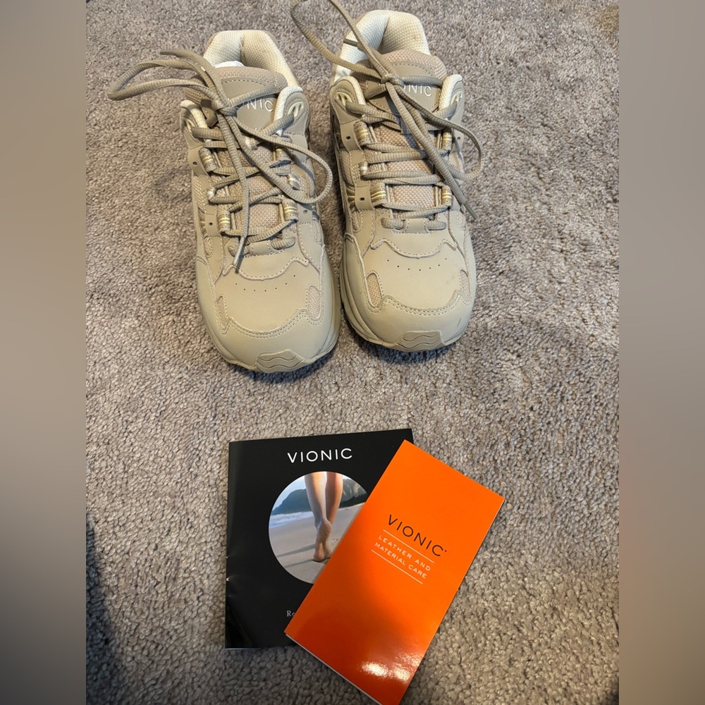Vionic Taupe Walking Shoes New in Box